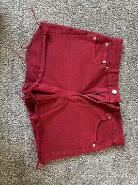 GAP - Red Shorts